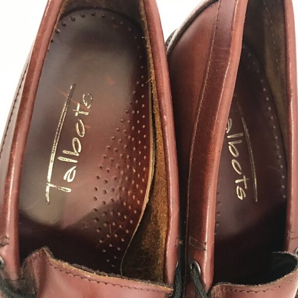 Talbots Vintage Style Brown Slip On Flats/Loafers - Picture 5 of 10
